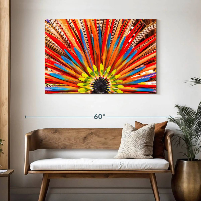Coiffe aztèque à plumes, H 30 po x l 45 po