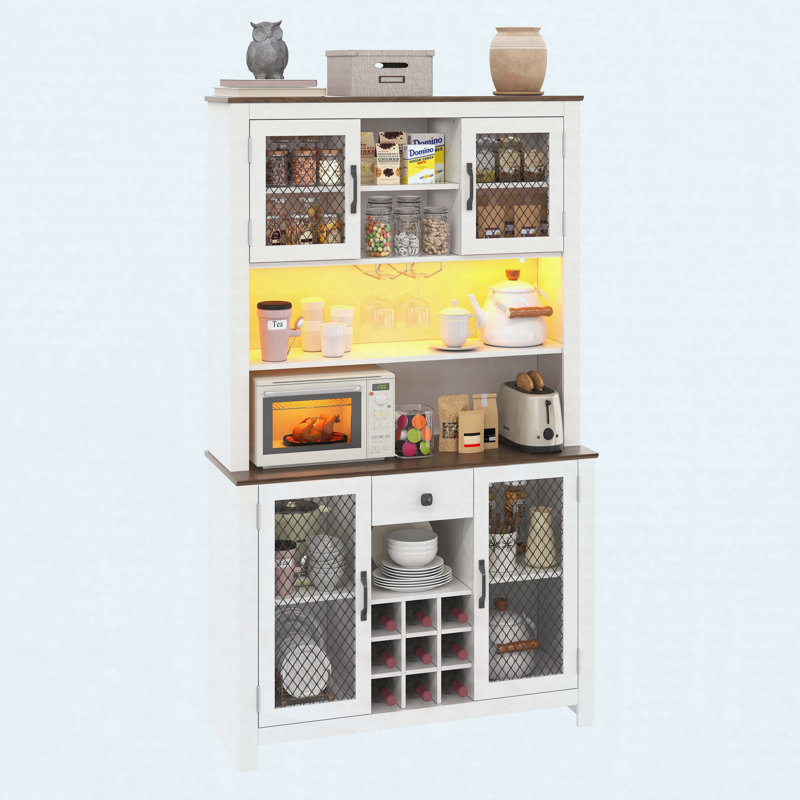 70,9 po Armoire de rangement pour garde-manger rustique, huche de cuisine avec prises à DEL et armoire à vin avec portes et tablettes