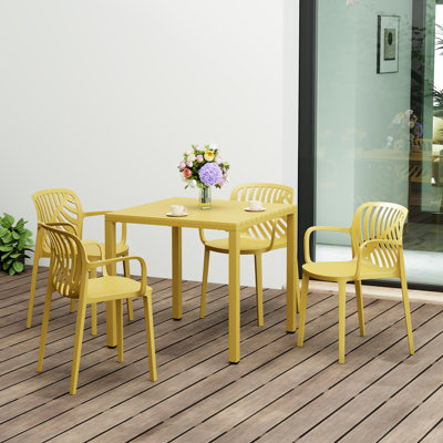 Ensemble repas carré pour 4 personnes