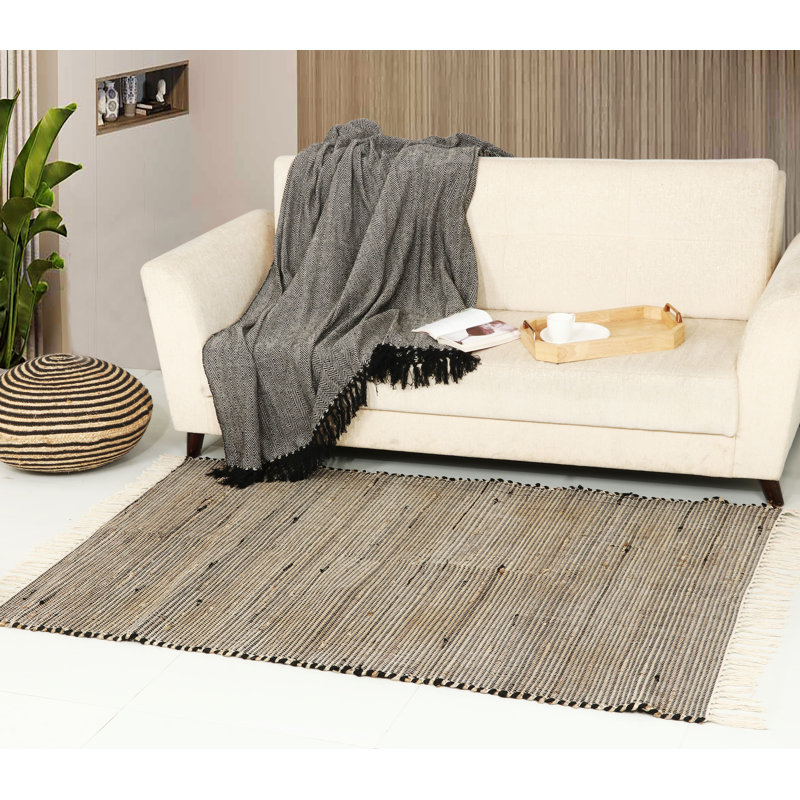 Antranigian Black Hand Woven Area Rug, Rectangle 120 x 180 cm