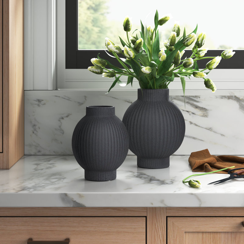  Vase de table en grès, Noir