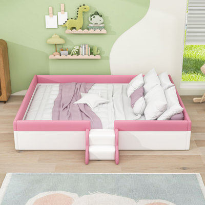 Upholstered Daybed with Fence