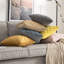Housse de coussin carré en velours et insert-1889731623-1978839721-1978839725