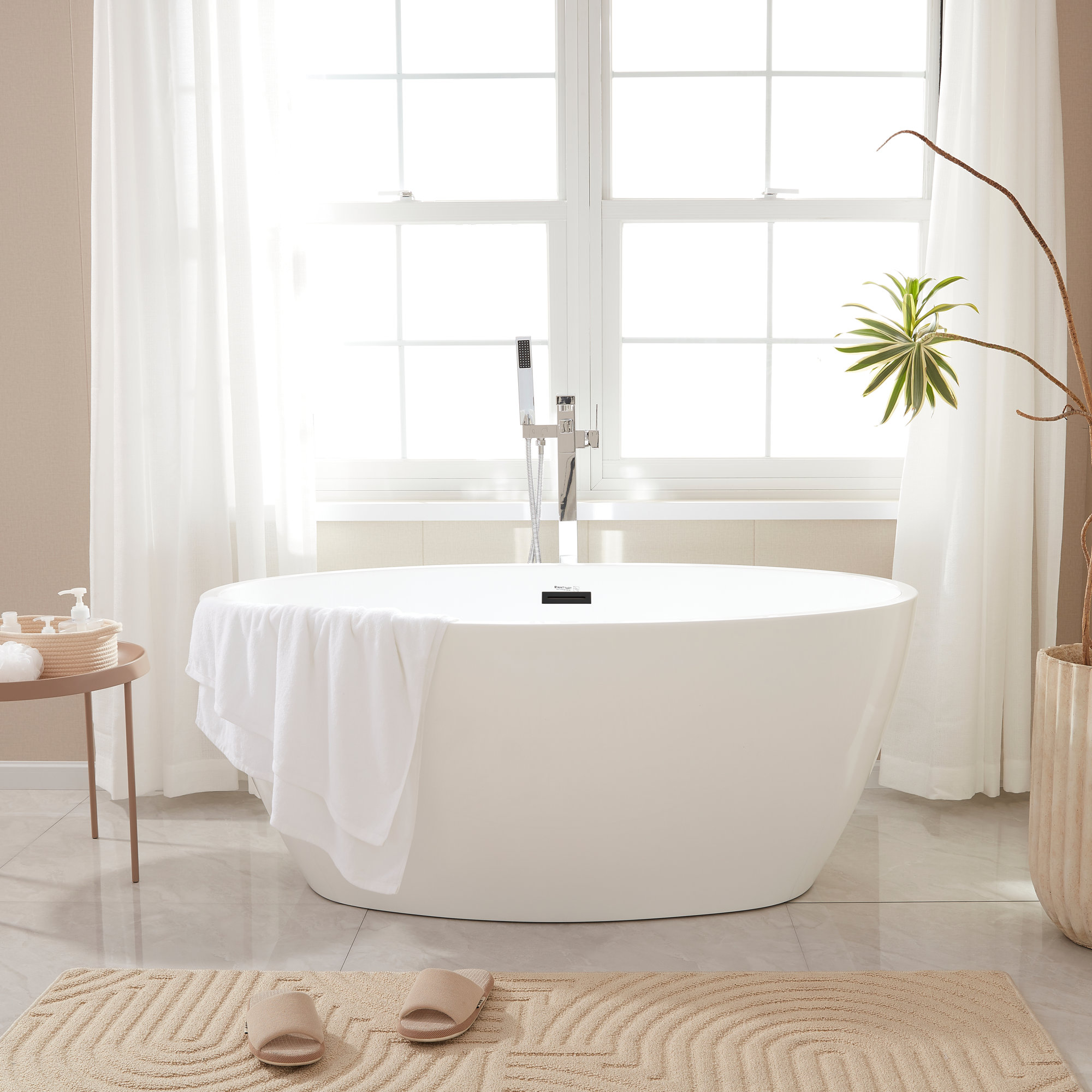 Freestanding Soaking Acrylic Bathtub, White/Matte Black, 22.8" H x 31.9" W x 55.1" L