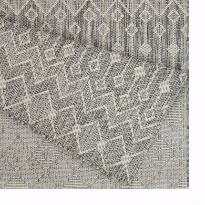 5'3" X 7'3" Indoor/Outdoor Area Rug, Rectangle 5'3" x 7'3"
