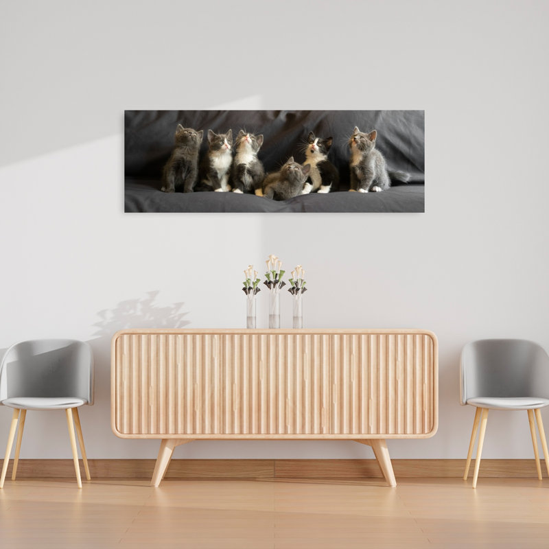 Six chatons curieux, art mural contemporain, H 48 po x l 16 po