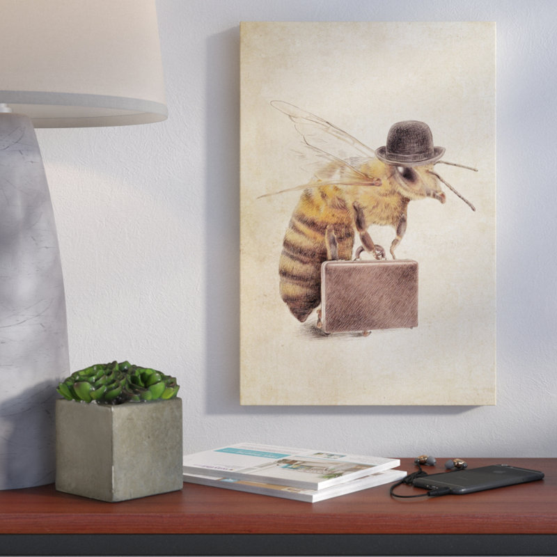 «Worker Bee», impression sur toile tendue, Papier d'art encadré noir, Blanc, H 32 po x l 24 po x P 1 po