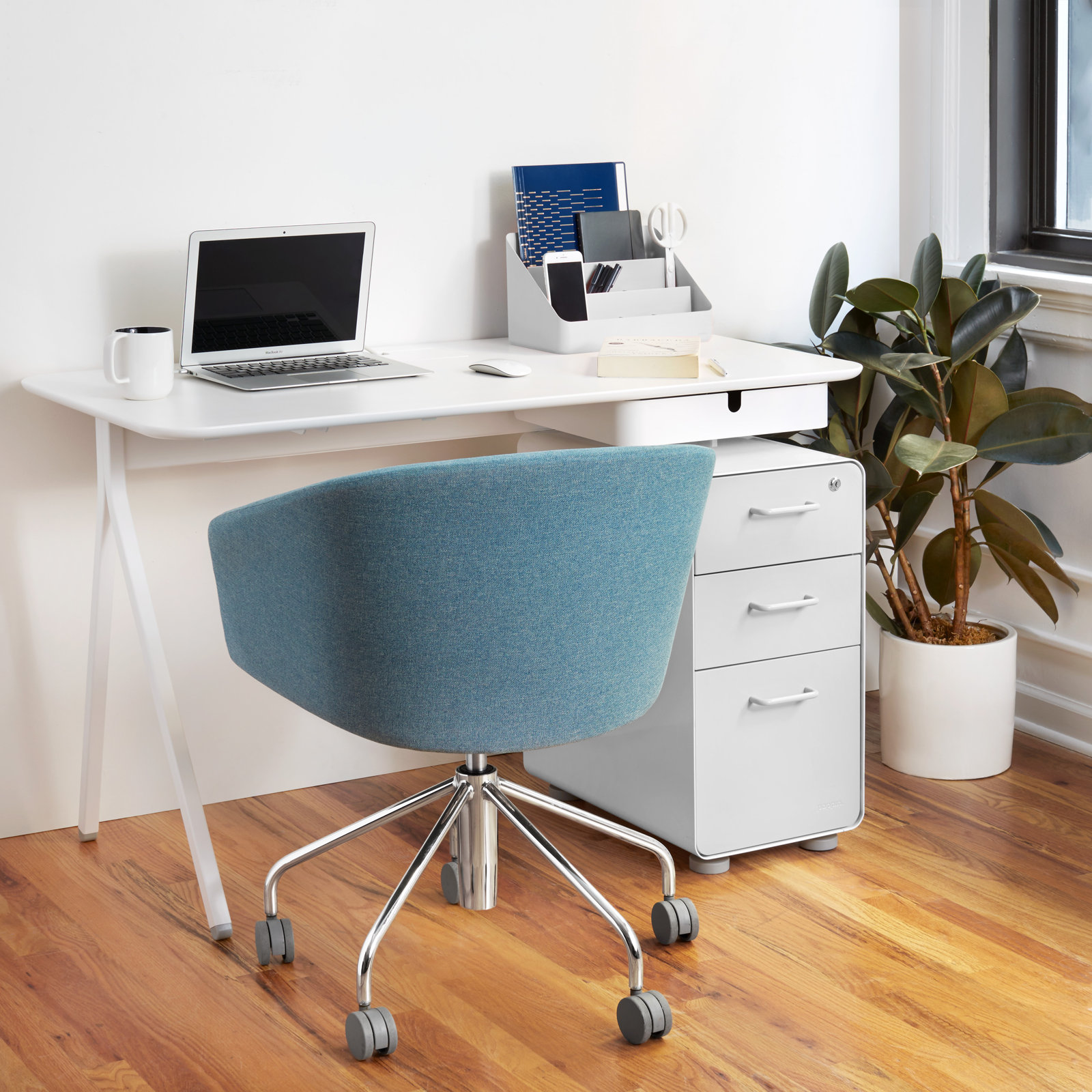 Key Writing Desk, White, 29" H x 48" W x 24" D