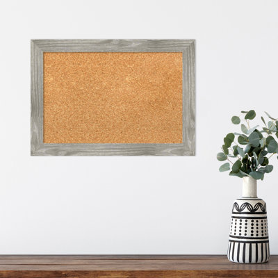 Tableau d'affichage mural