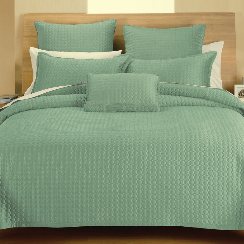 Classic Modern & Contemporary Sateen Quilt, Blue Circle