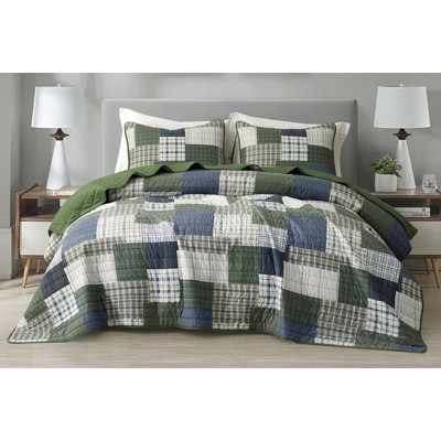 Cedar Printed Plaid Patchwork Microfiber Quilt Set