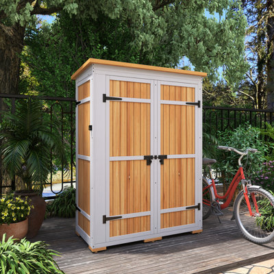 4,1 pi L 2 pi. D Remise de rangement en bois avec toit en asphalte imperméable
