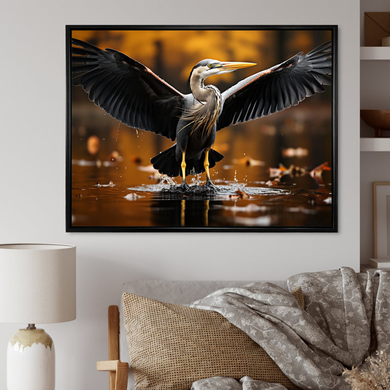 «Yellow Black Heron Elegance» dévoilé sur toile, H 34 po x l 44 po x P 1,5 po, Cadre flottant noir