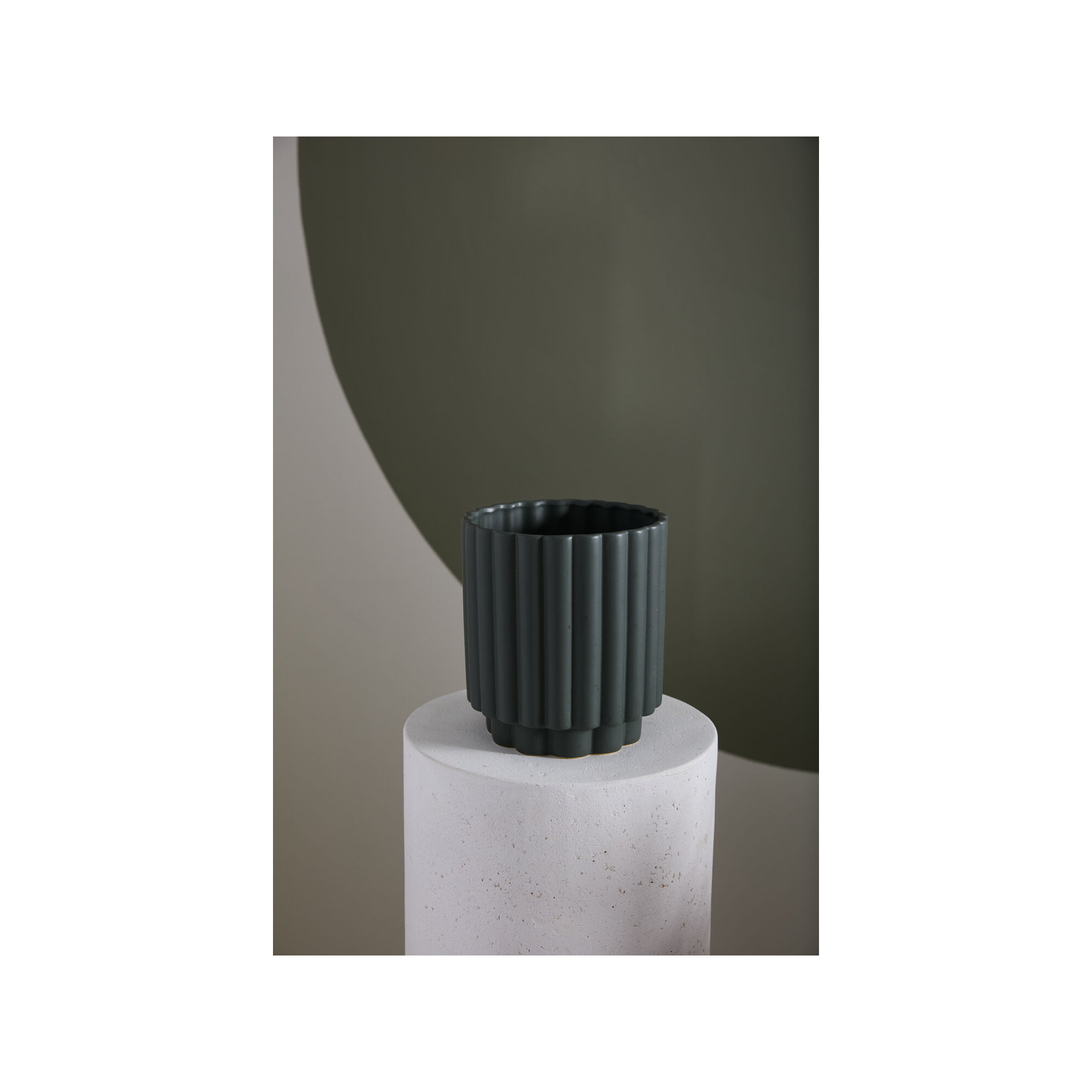 Mikel Pot, 8.25" H x 7.25" W x 7.25" D, Black