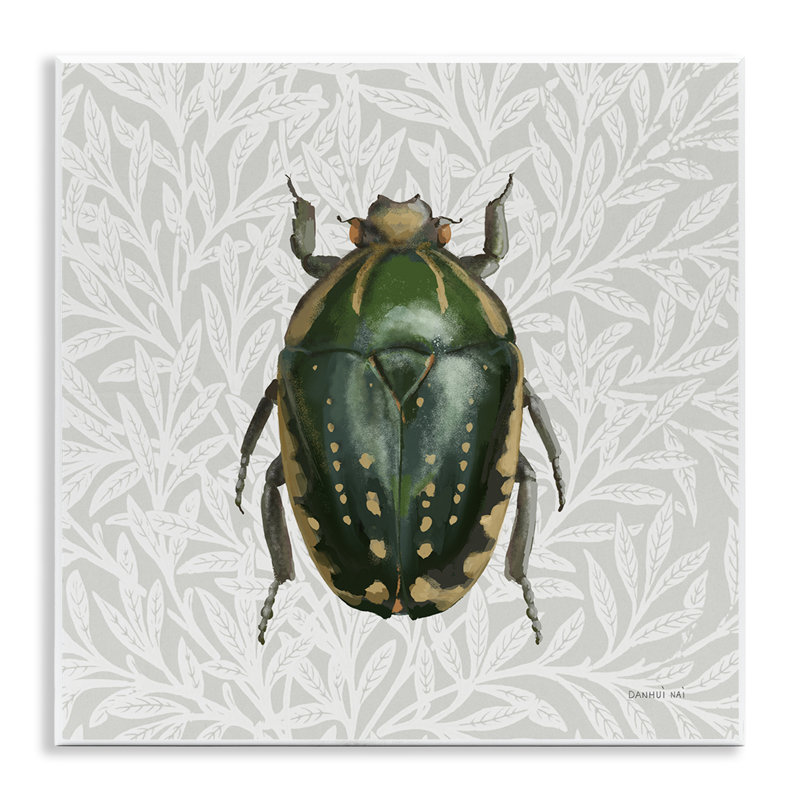 «Beetle with Botanical Motif» par Danhui Nai