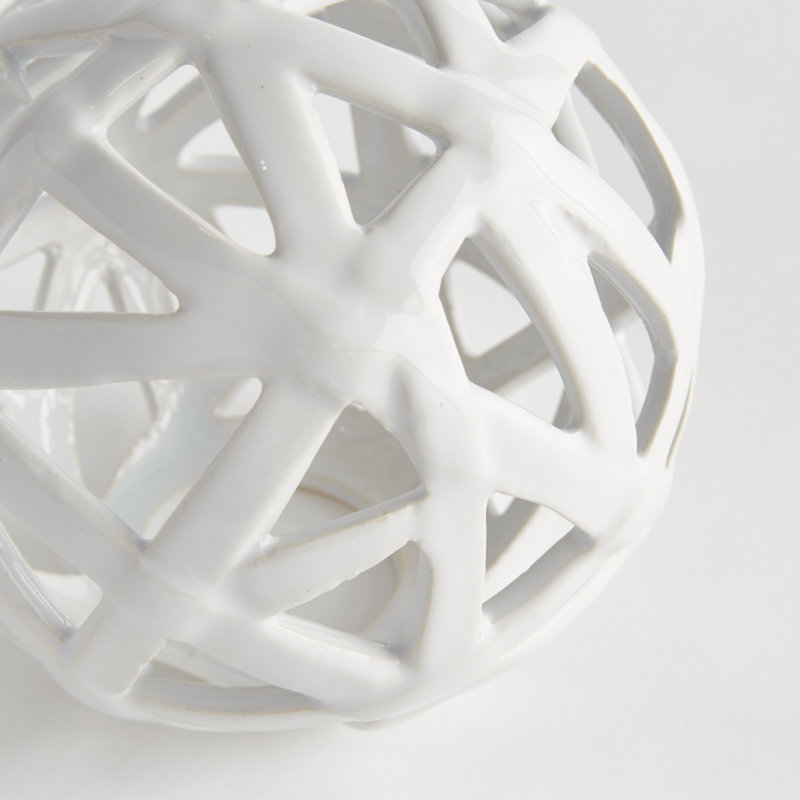 ALICIA METAL ORB, 7.09" H x 7.67" W x 7.67" D, White