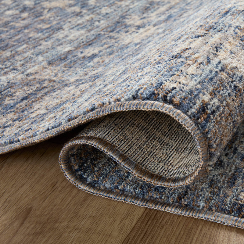 Tapis bleu en polyester tissé à la machine Sorrento, Tapis de couloir 2 pi 7 po x 10 pi