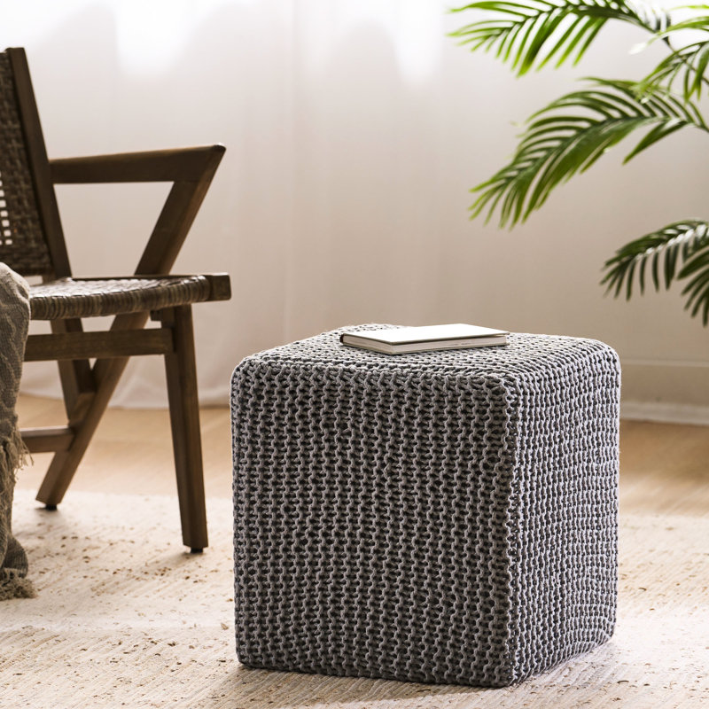 Tabouret de pieds en coton tricoté à la main gris doux - taille 16,3 pouces, perspective agréable, profond, large, grand