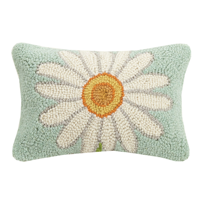 Daisy Throw Pillow
