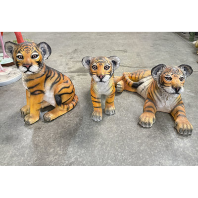 Statue de tigre du Bengale assis
