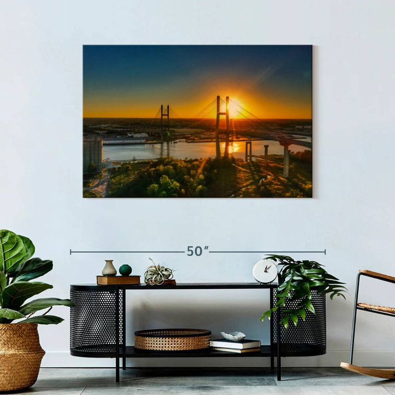 Lilie Golden Gate Haze, 30" H x 45" W