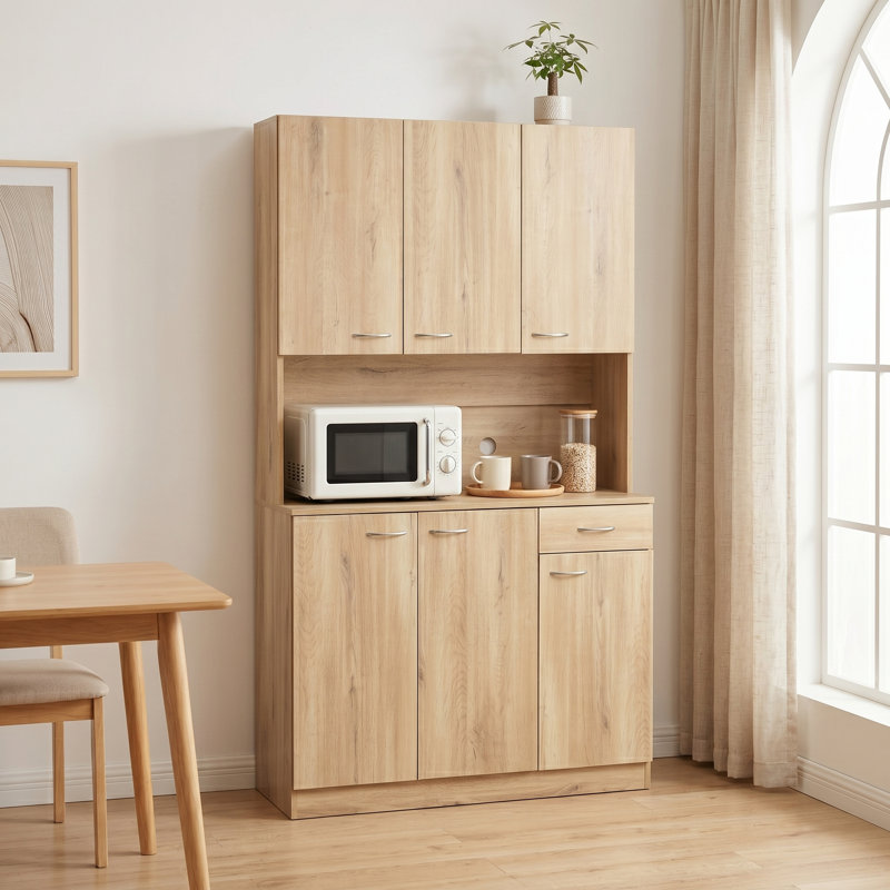 Armoire Pharsalia, Naturel
