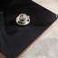 Table basse légère et luxueuse-108830654-108830656
