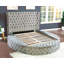 Grand lit de rangement touffeté Hazel en bois
