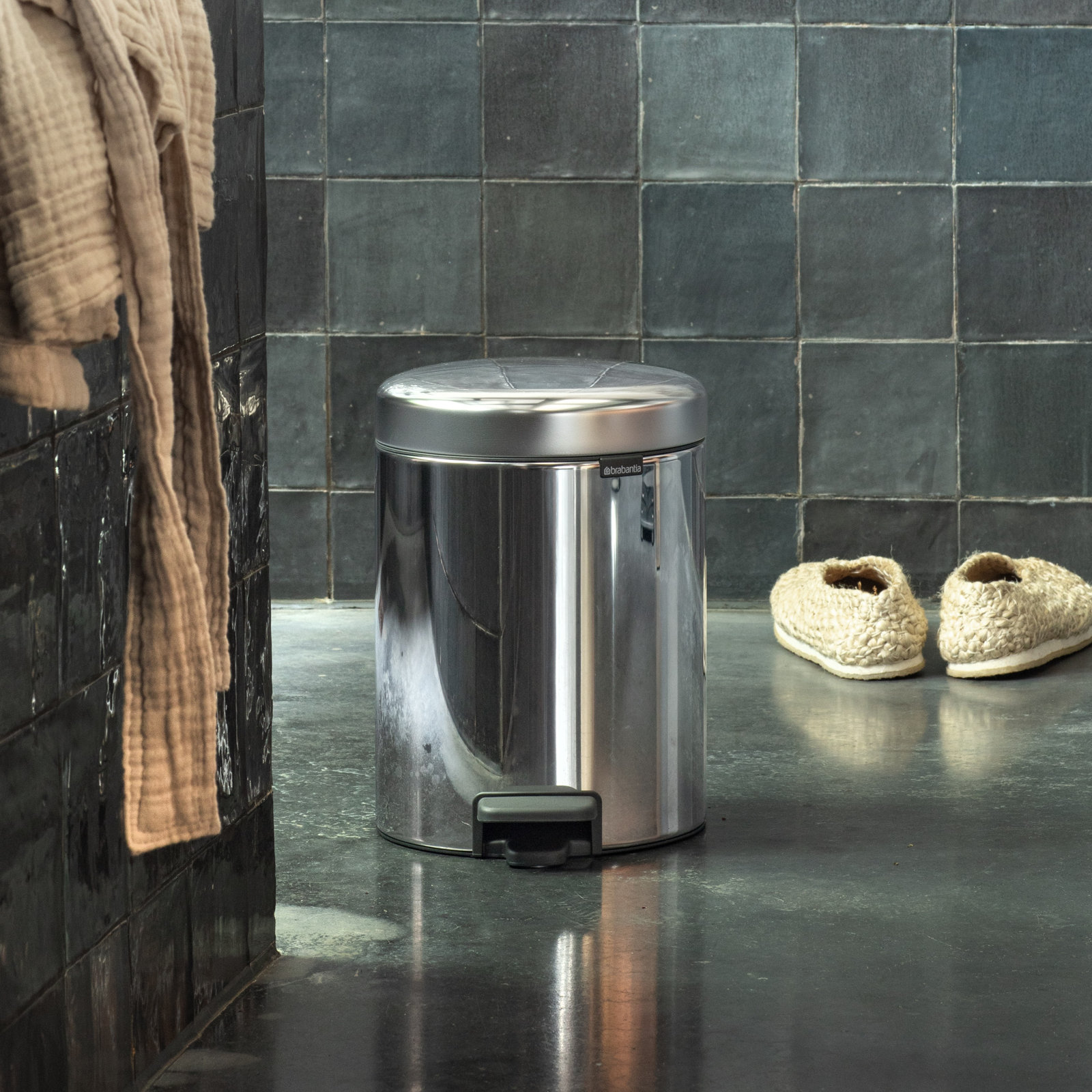 Brabantia Newicon 1.3gal Step-On Can, Brilliant Steel