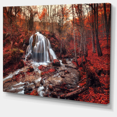 " 'Silver Stream Waterfall Close' "