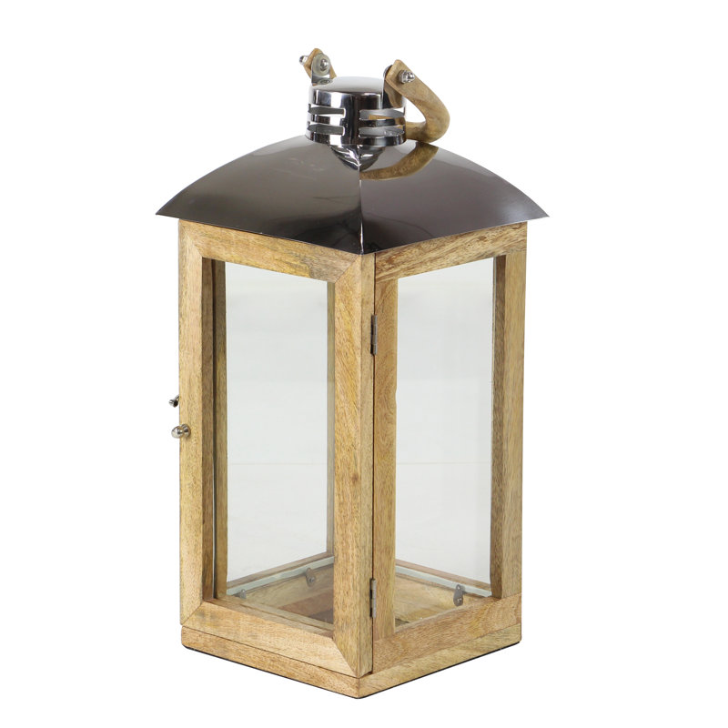 Lanterne en bois traditionnelle