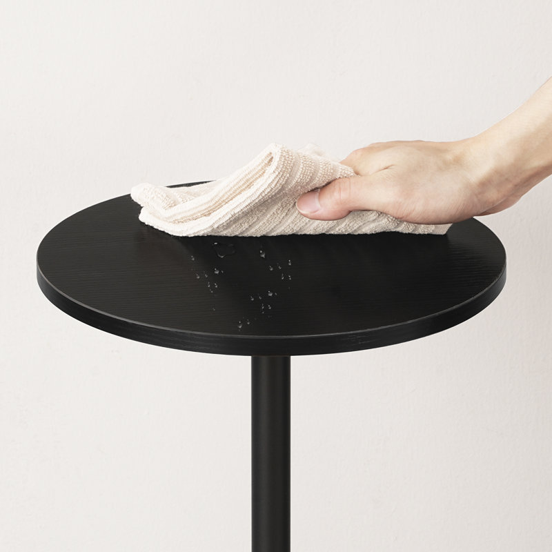 Petite table de bout 24,7 po, Black