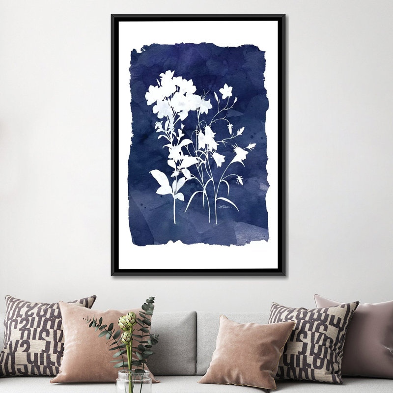 «Indigo Botanical II», impression sur toile, H 26 po x l 18 po x P 1,5 po, Toile avec cadre noir, Pas de tapis