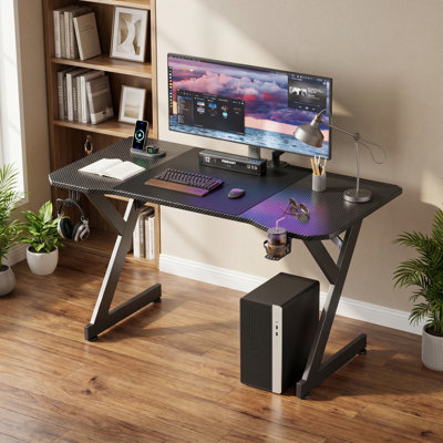 Bureau de jeu en forme de Y avec plateau en fibre de carbone, grand bureau d'ordinateur, table de jeu ergonomique pour PC, poste de travail pour le télétravail avec porte-gobelet et crochet pour casque, noir