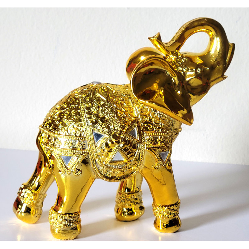 Animals Figurines & Sculptures, 8" H x 8" W x 3" D