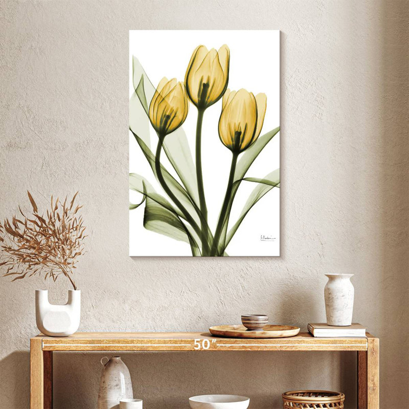 Harnek Gold Tulip Bouquet, 30" H x 20" W