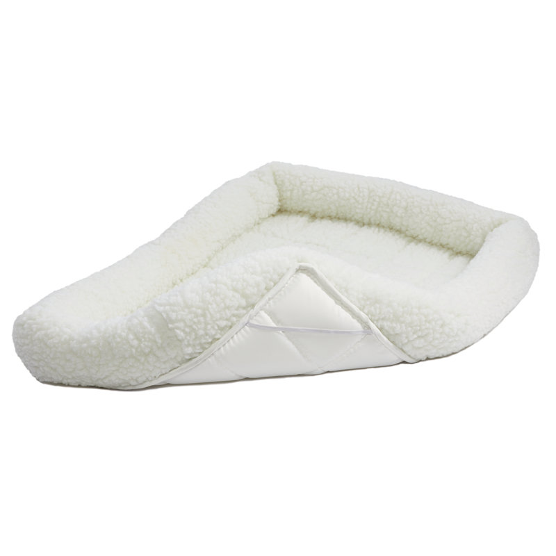 18-Inch White Fleece Bolstered Dog Bed