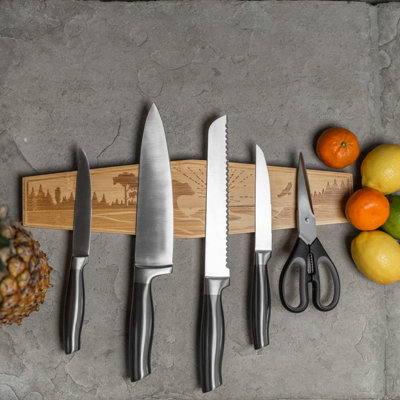 16" Premium Mangetic Knife Holder For Wall - Strong Heavy-Duty Engraved Magnet For Knives - Wall Or Refrigerator Kitchen Magnetic Knife Stripe(Bear)