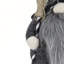 Charmant gnome d'Halloween fabriqué à la main avec manche à balai, pieds souples et design fantaisiste pour une décoration festive