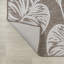 Tapis d'intérieur / extérieur à deux tons à motif de feuilles Monstera brun / ivoire Shawver-1206971065