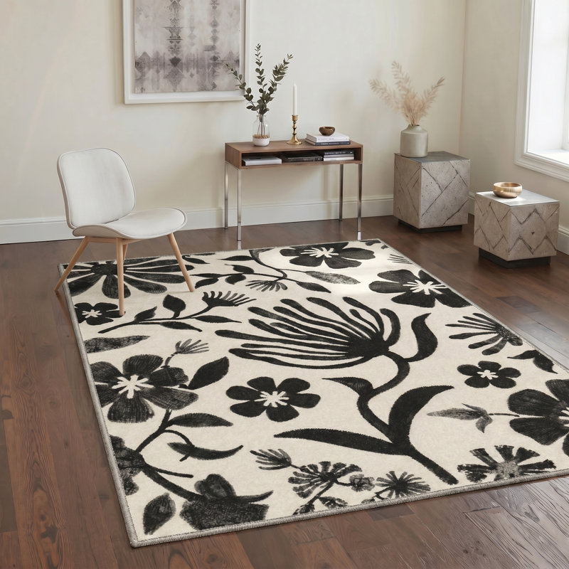Tapis beige / noir à motif floral lavable à la machine avec envers antidérapant Veridiana, Rectangle 144 po x 108 po