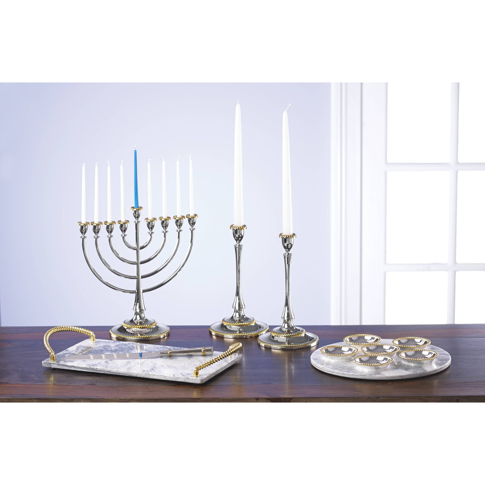 Traditional Menorah, Gold