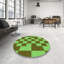 Tapis géométrique en laine vert-1092857879
