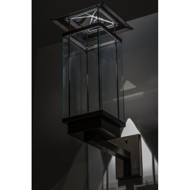 Chiaro 1 - Light LED Armed Sconce