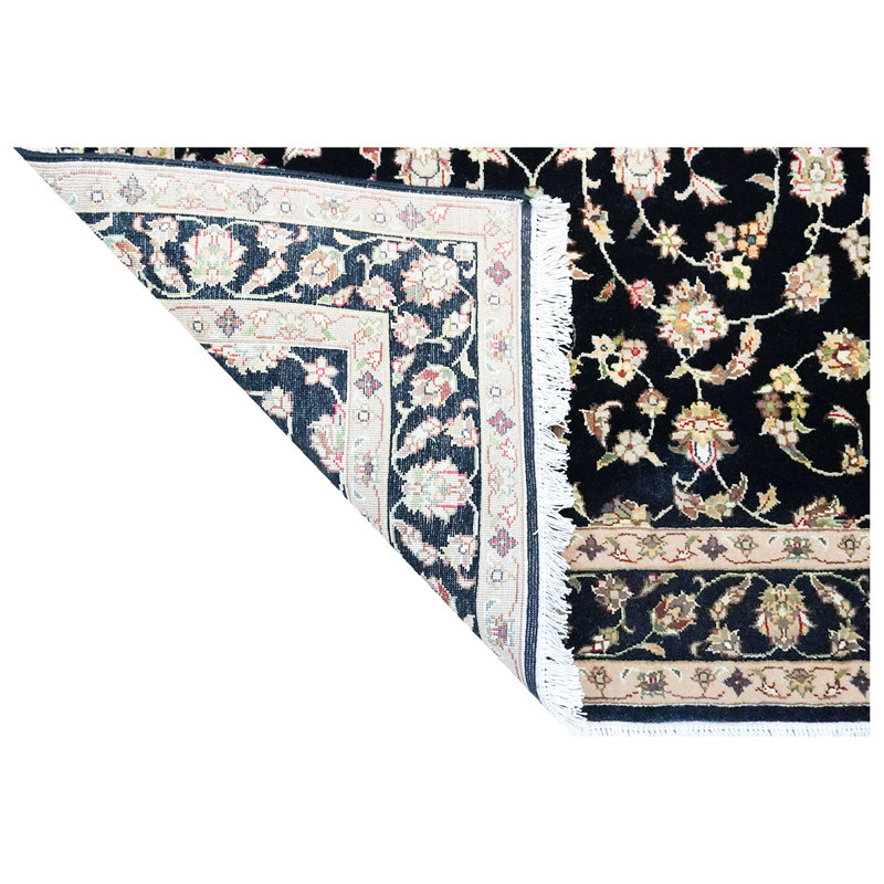 Oriental Area Rug, Rectangle 6' x 9'