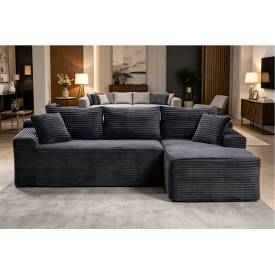 Luxury Upholstered L-Shaped Chaise Lounge With Modular Deep Seat Design, Suitable For Both Living Rooms And Bedrooms.
