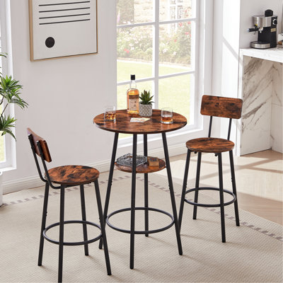 Ensemble bar et chaises marron rustique - Structure robuste en fer, plateaux en panneaux de particules, design ergonomique, assise confortable, repose-pieds en boucle, construction
