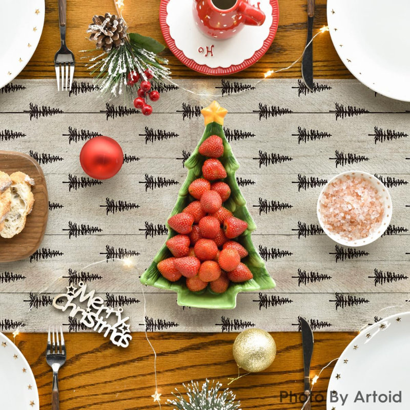 Lilibet Christmas Table Runnner, Brown