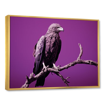 Aigle mauve avec grâce au domaine de branche I