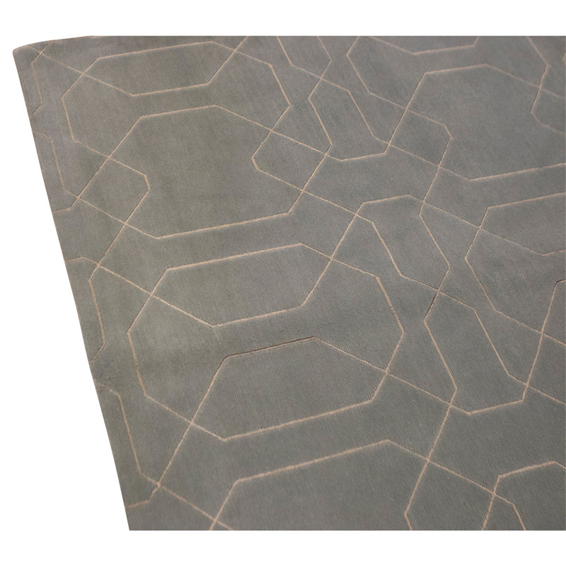 Hand Knotted Area Rug in Ivory